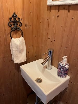 Bad: .. und Waschbecken
