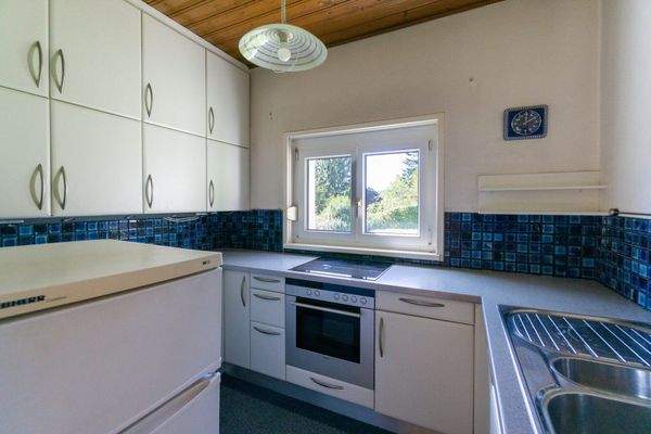 Küche inkl. Geräte