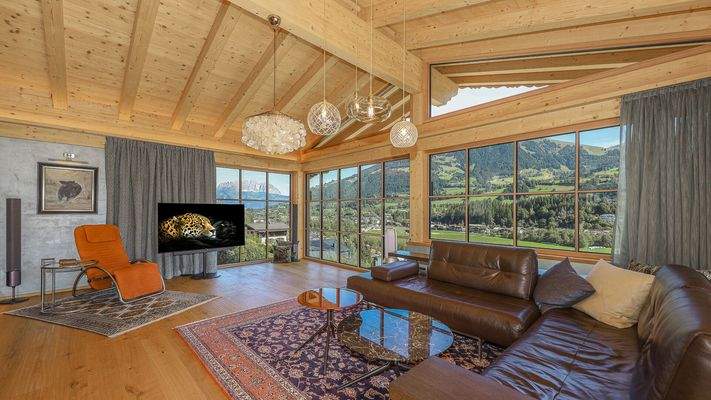 KITZIMMO-Exklusives Landhaus in traumhafter & unverbaubarer Aussichtslage - Immobilien Kitzbühel.
