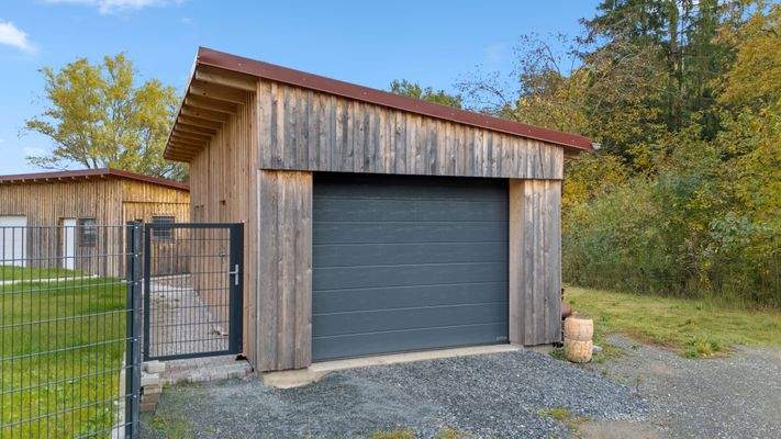 Garage Vorderansicht