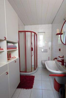 EG zusätzliches Duschbad