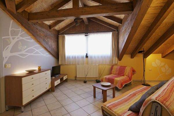 2-Zimmer-Mansardenwohnung Nr. 14