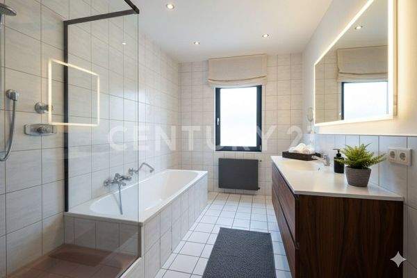 Wohnhaus Badezimmer gestaged