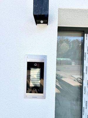 Videosprechanlage außen.JPG