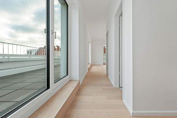 Lichtdurchflutete Dachgeschosswohnung mit Dachterrasse in Neukölln! WE 39