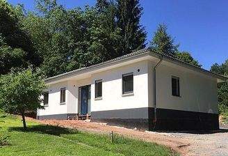 Bungalow 108 Eingang bearbeitet.jpg