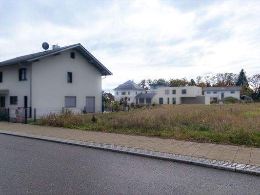 Blick von Theresia-Gerhardinger- in Richtung Raitenaustrasse