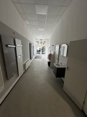 Ausstellung 2.jpg