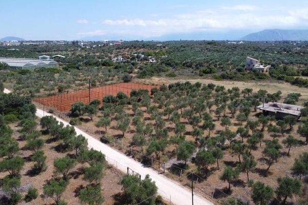 Kreta, Mouzouras: Flaches Grundstück mit Panoramablick zu verkaufen