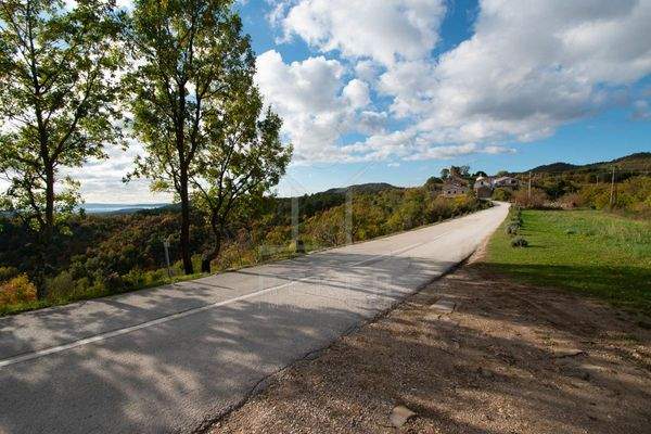 In ruhiger Dorfidylle