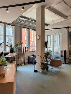 Empfang/kleine Besprechungsräume