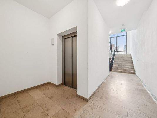 Aufzug u. Treppenlift_1