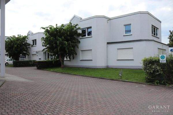 Bürogebäude Eingang