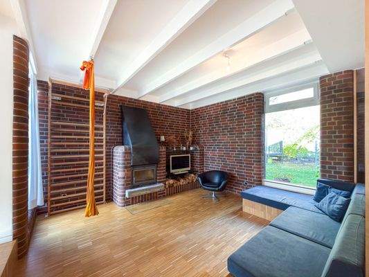 Wohlfühlzone mit Kamin