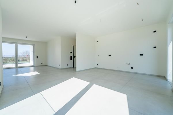Blick von der Wohnküche in Wohnbereich