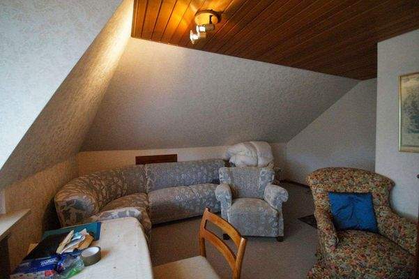 Dachgeschoss (4).jpeg