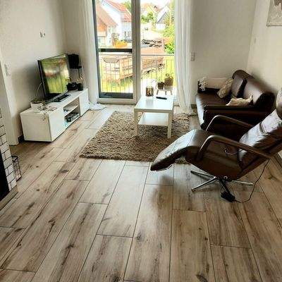 ein heller Raum im Neubau