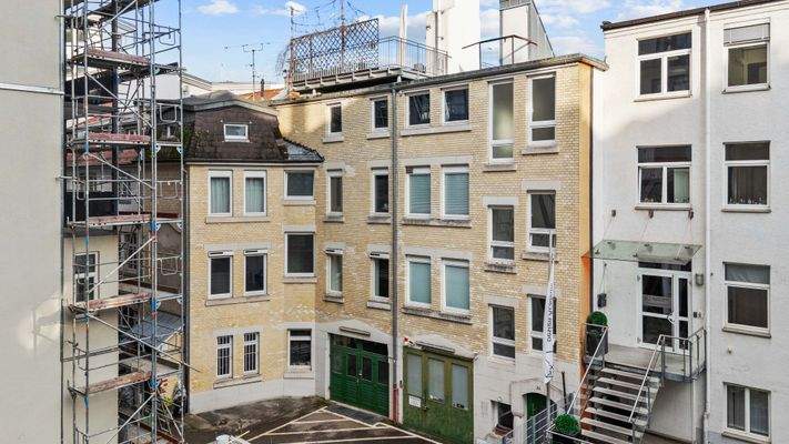 Drohnenaufnahme Hinterhof