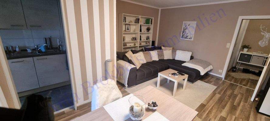 Küche, Wohnen, Flur