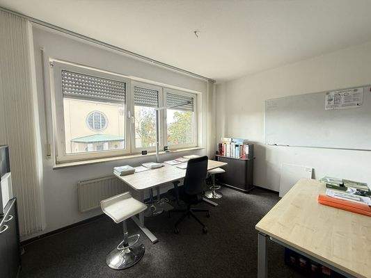 Büro (1)
