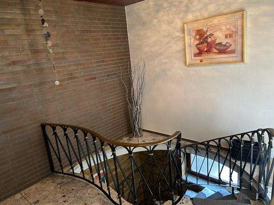 Treppenabgang im Windfang 