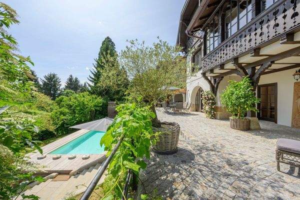 wunderschöner Terrassen- und Poolbereich