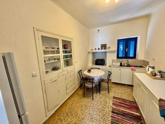 Kreta, Kalo Chorio: 2-Apartment-Anwesen mit geräumiger Dachterrasse zu verkaufen