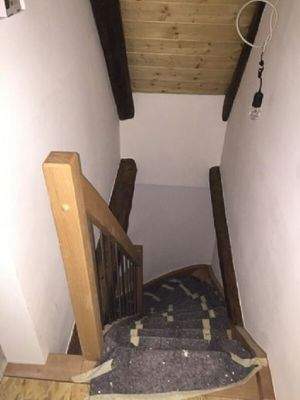 Treppe ins 2. OG