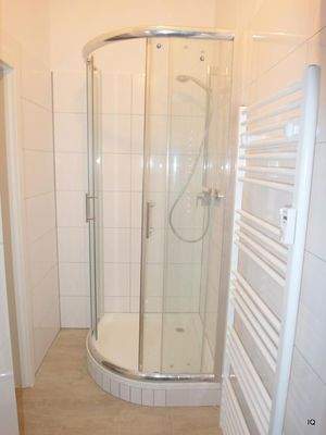 Bad mit Dusche