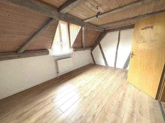 Kinderzimmer DG 2.jpg