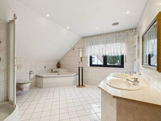 Badezimmer Obergeschoss