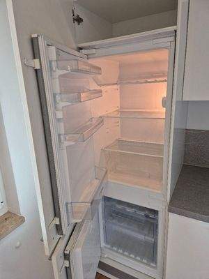 Einbaukühlschrank mit Gefrierfach