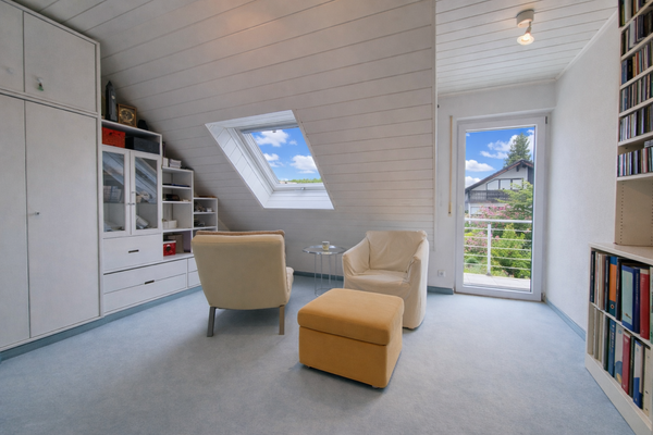 Arbeitszimmer (Dachgeschoss)