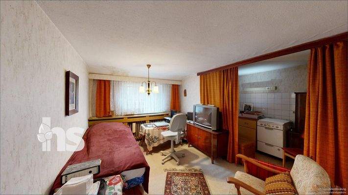 Zimmer OG mit Küchenzeile