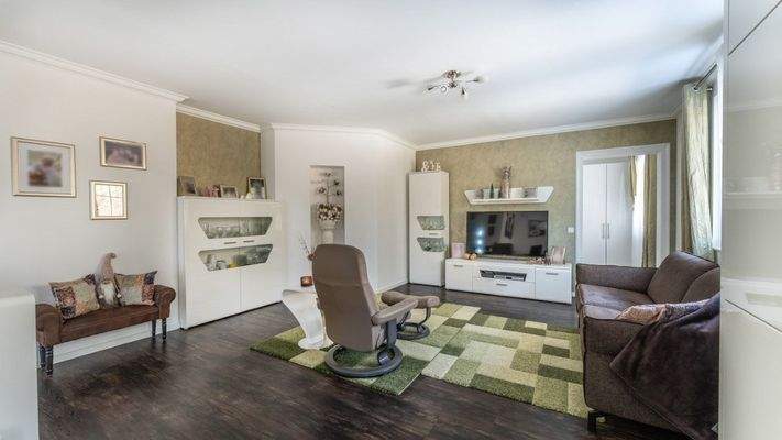 Wohnzimmer im Obergeschoss (Einliegerwohnung)