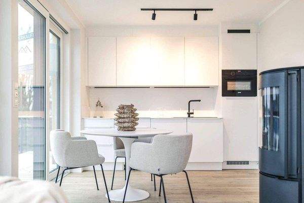 Küche- und Essbereich