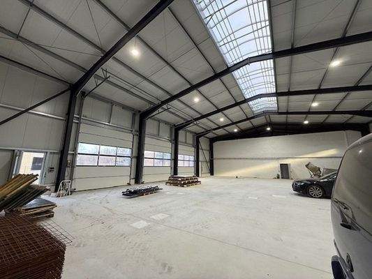 Ca. 8 m lichte Höhe