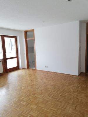 Wohnbereich mit Zugang Küche