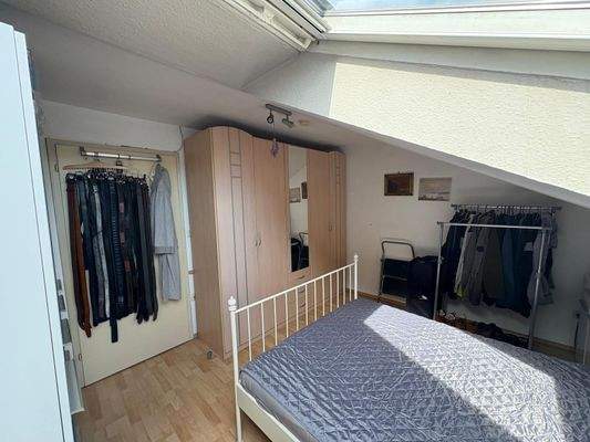 Schlafzimmer Ansicht 2