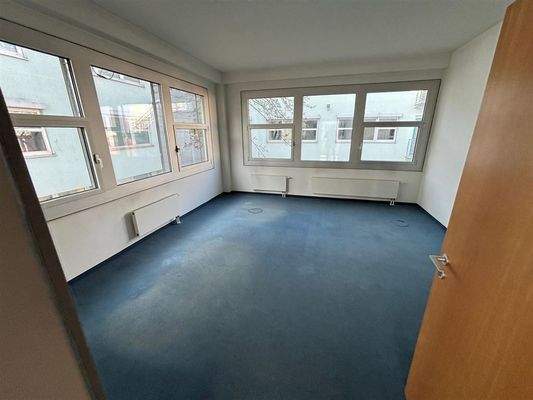 Büro (1.OG)