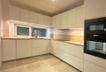 Voll ausgestattete Einbauküche