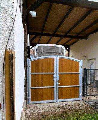 Toreinfahrt - Ansicht von Gartenseite