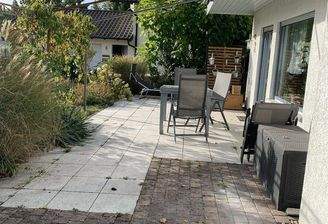 vordere Terrasse