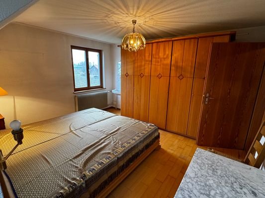 Schlafzimmer 2