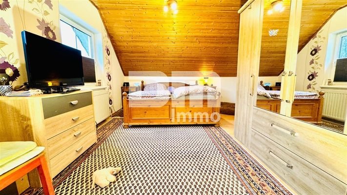 OG / DG Schlafzimmer auch teilbar