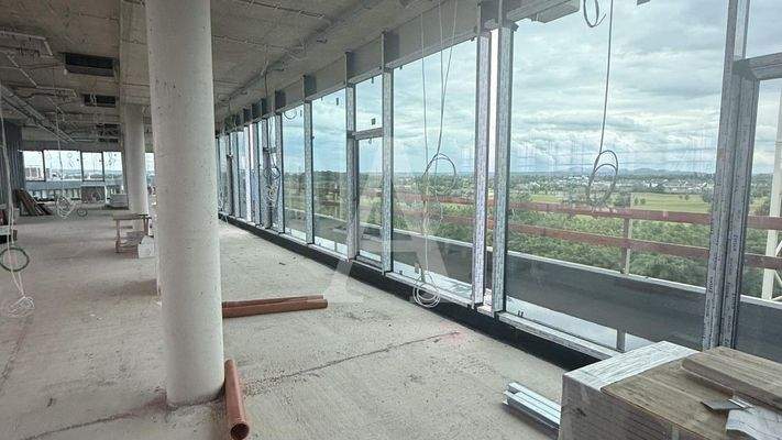 Rohbau Bürofläche - Weitblick 