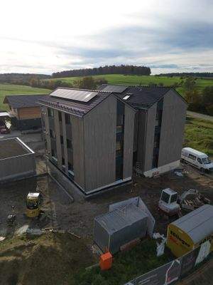 dji_fly_20251028_233304_123_1761824556167_photo.jp