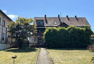 herrliches Grundstück