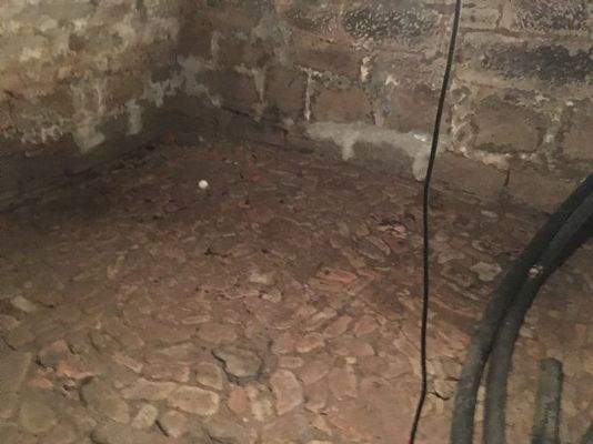 Gewölbekeller unter Scheunenanbau