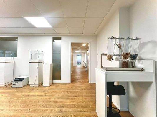 Eingangsbereich - perfekter Startpunkt für Kundenerlebnisse